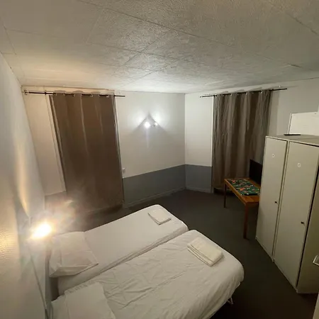 Le Grand Cerf Hotel *