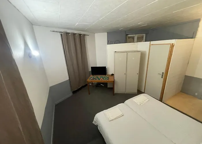 Le Grand Cerf Hotel *